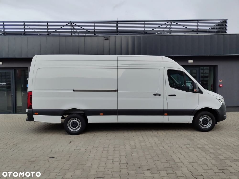 Mercedes-Benz Sprinter 319 CDI - 2