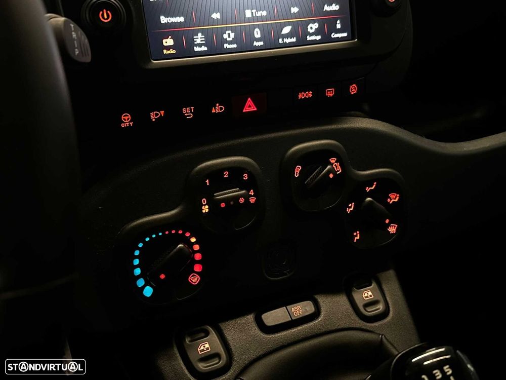 Fiat Panda 1.0 Hybrid City Cross - 14