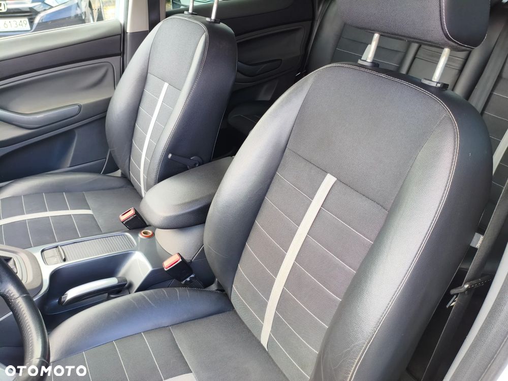 Ford Kuga 2.0 TDCi 4x4 Titanium - 21