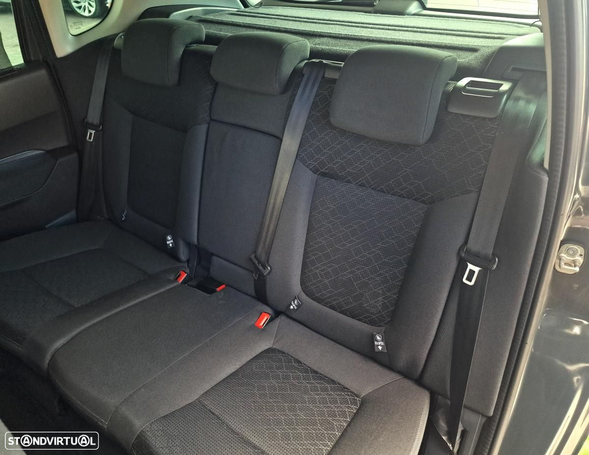 Peugeot 3008 1.6 e-HDi SE Style 2-Tronic - 18