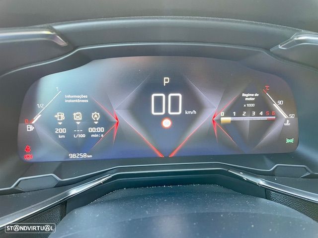 DS DS7 Crossback 1.5 BlueHDi Performance Line EAT8 - 8