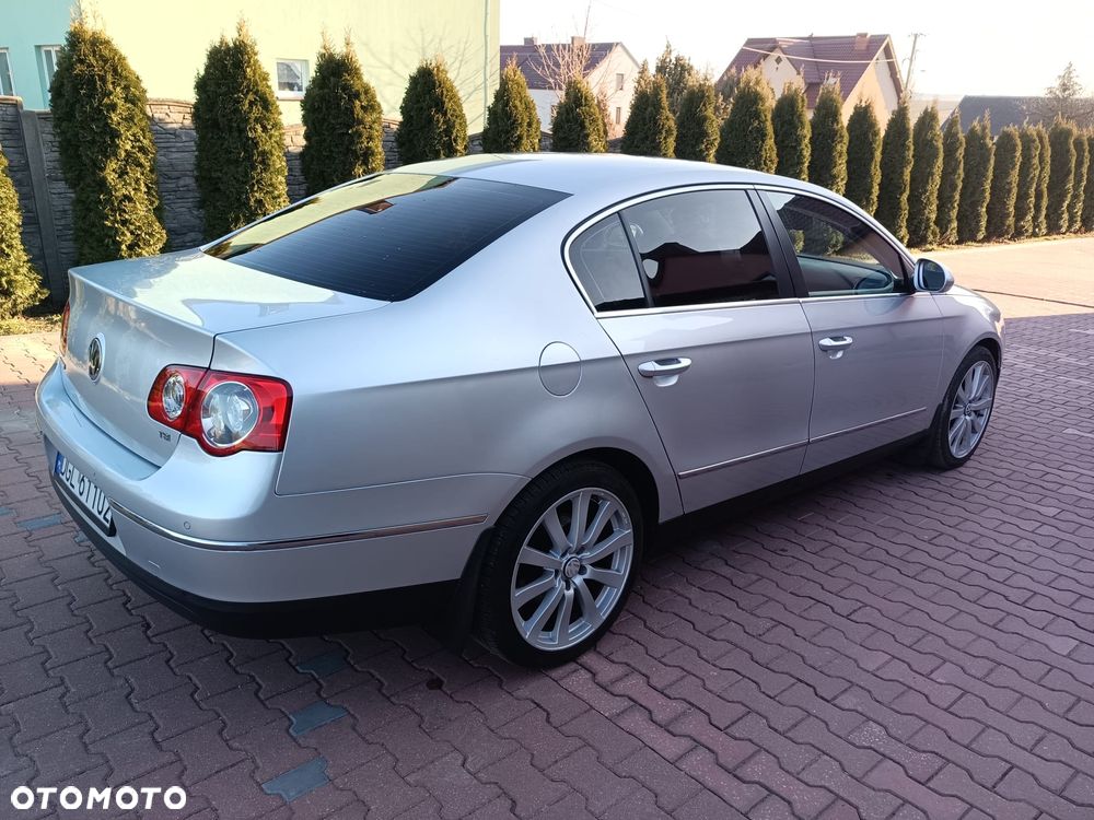 Volkswagen Passat 1.8 TSI Comfortline - 11