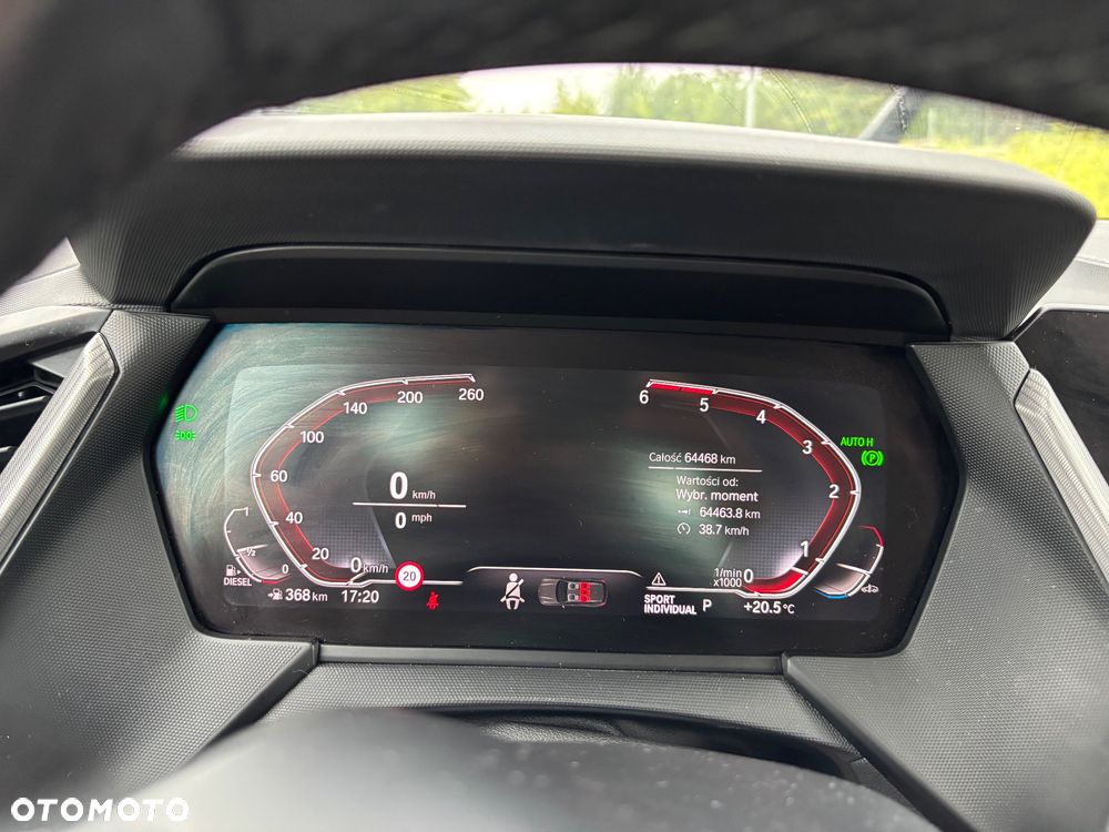 BMW Seria 1 118d - 24