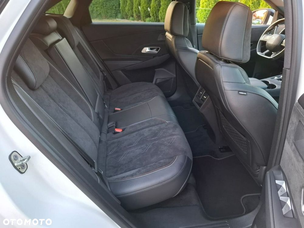 Citroën DS7 Crossback PureTech 225 PERFORMANCE LINE - 24