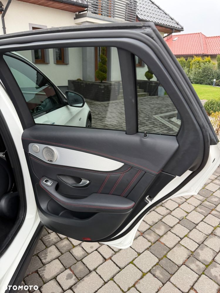 Mercedes-Benz GLC - 10