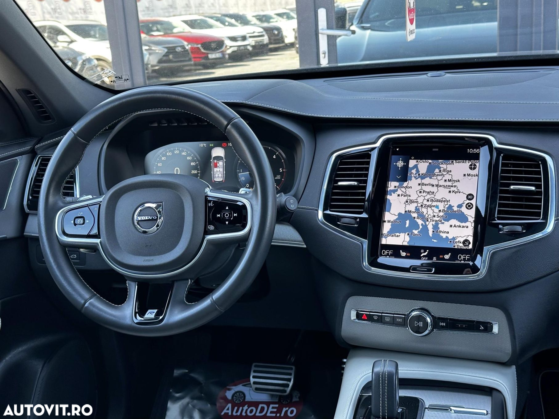 Volvo XC 90 - 9