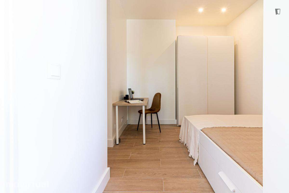 Quarto - localizado em Chelas Lisbon - Grande imagem: 2/20