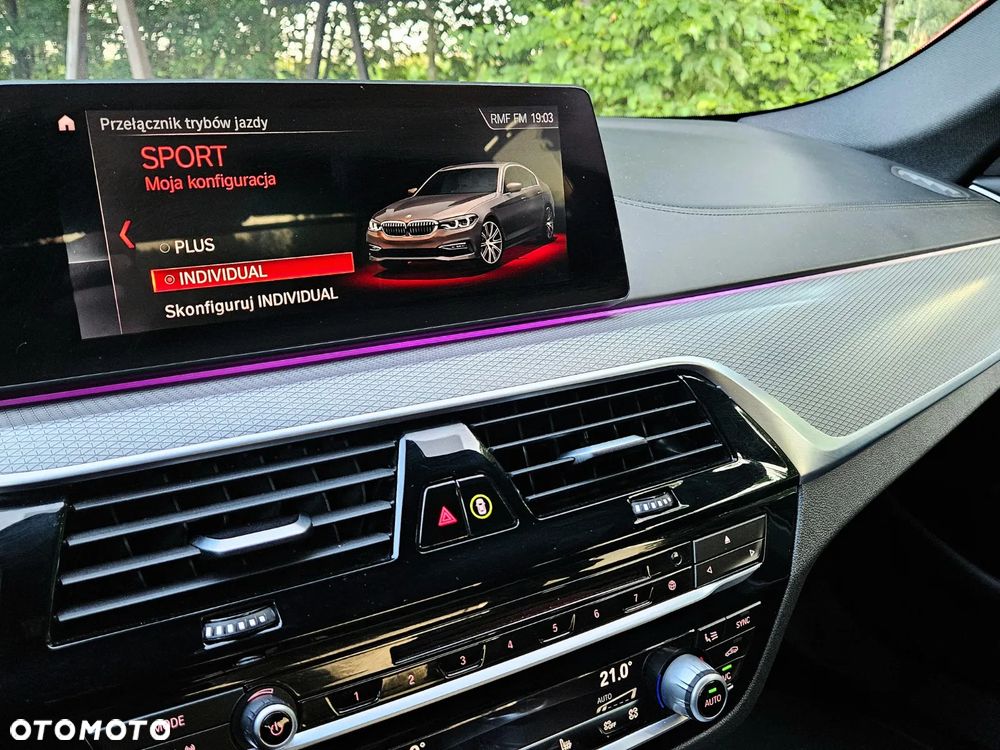 BMW Seria 5 540d xDrive M Sport sport - 26