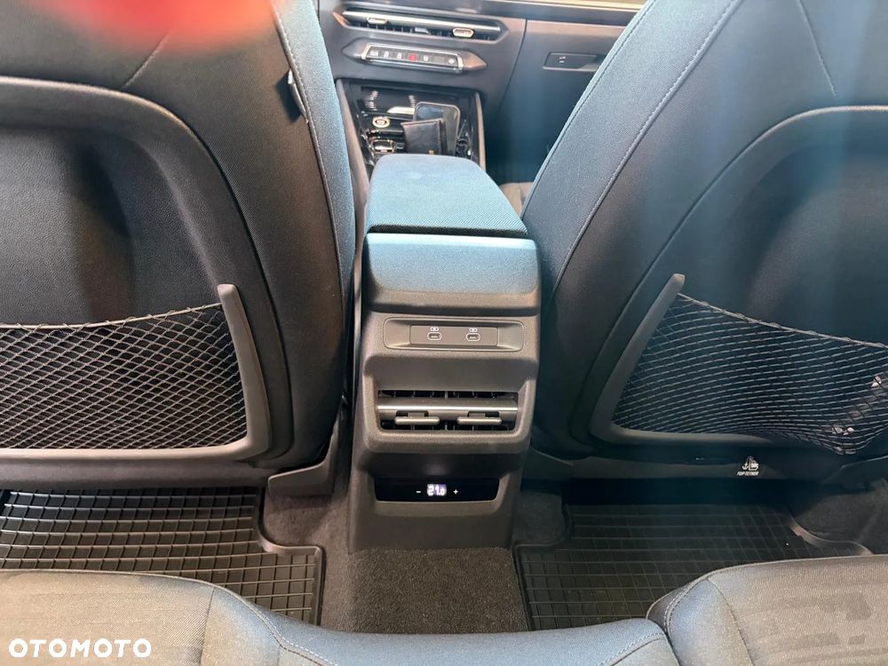 Audi Q3 Sportback - 2