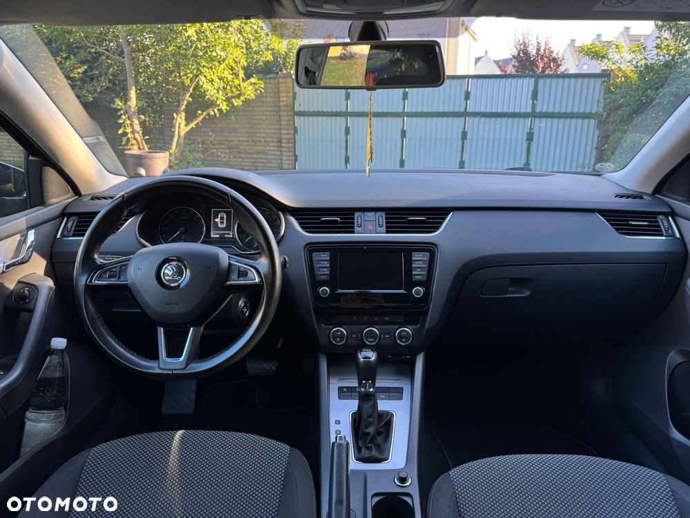 Skoda Octavia 1.6 TDI Active DSG - 5