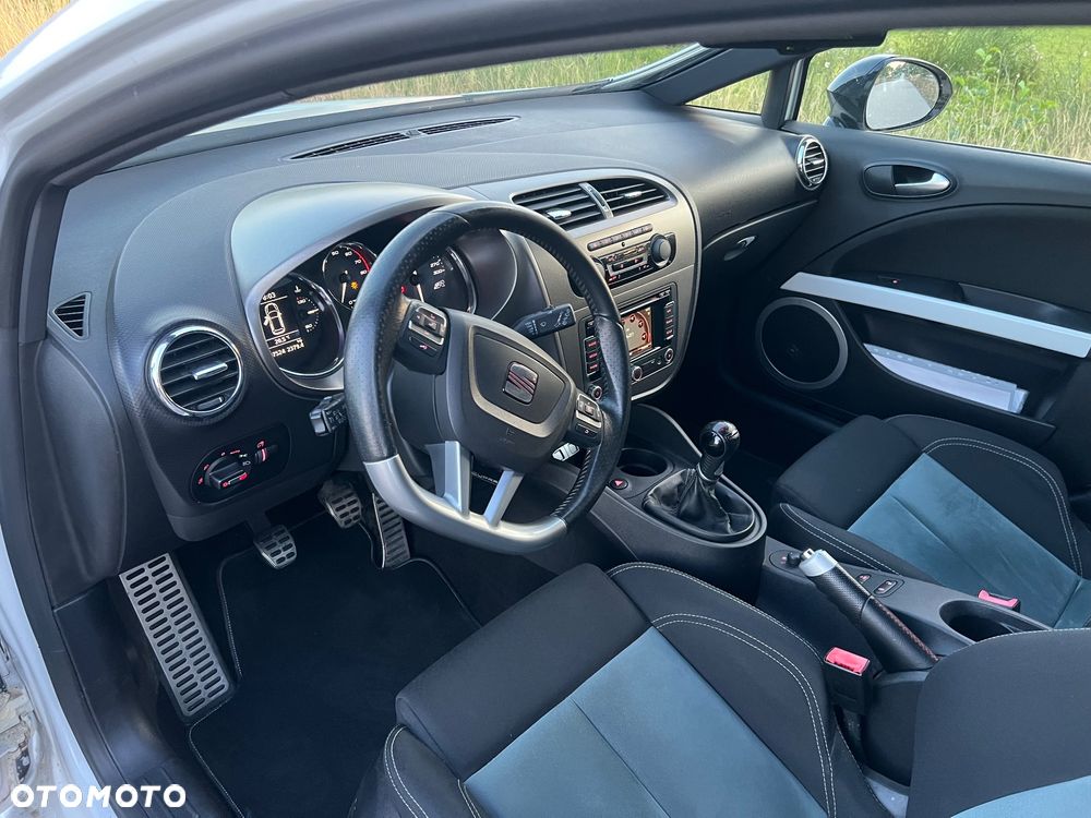 Seat Leon 2.0 T FSI Cupra R - 11
