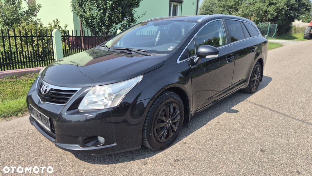 Toyota Avensis 2.0 D-4D Sol+NAVI - 1