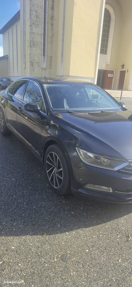 VW Passat 1.6 TDI (BlueMotion ) Comfortline - 8