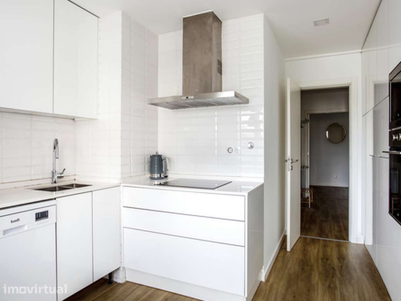Apartamento T2 com varanda e ar condicionado - Grande imagem: 3/21