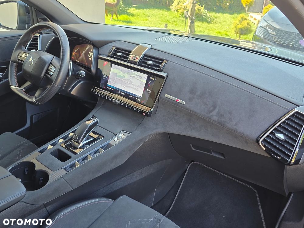 DS Automobiles DS 7 Crossback 1.6 PureTech Performance Line + - 29