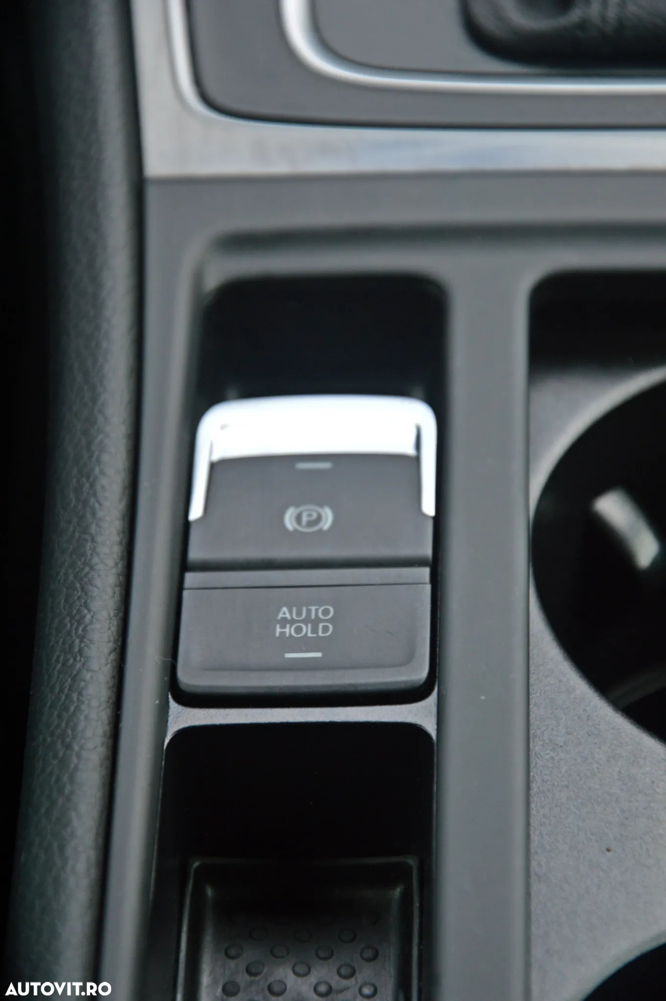 Volkswagen Golf - 30
