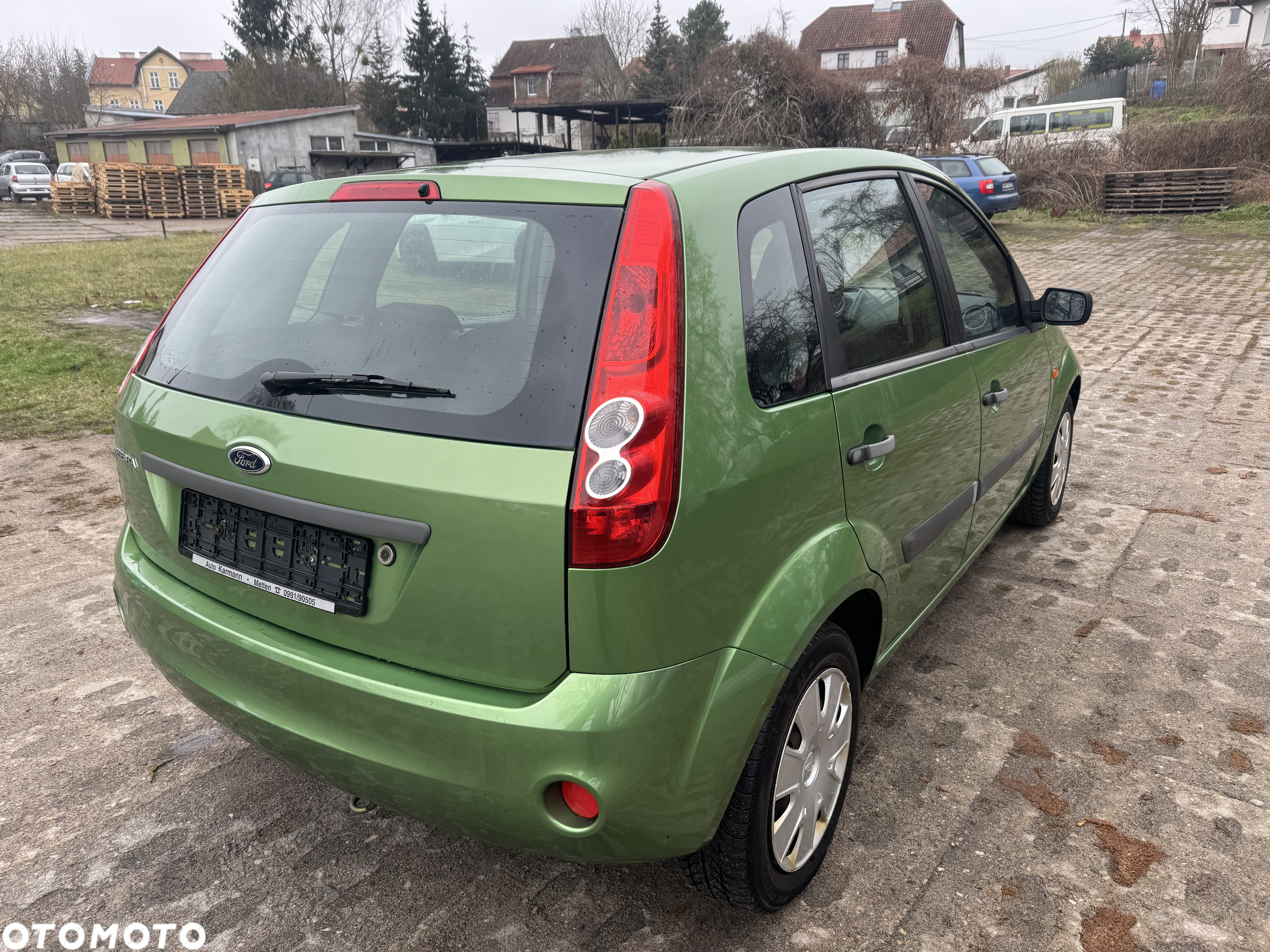 Ford Fiesta - 8