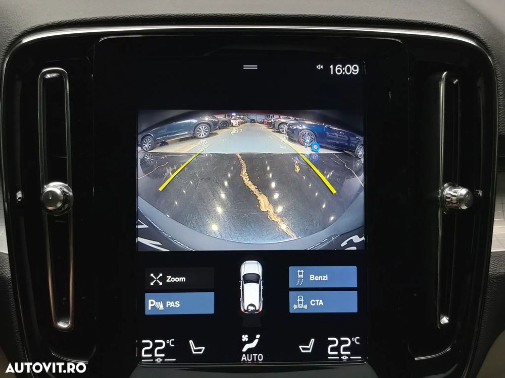 Volvo XC 40 D4 AWD Geartronic Inscription - 13