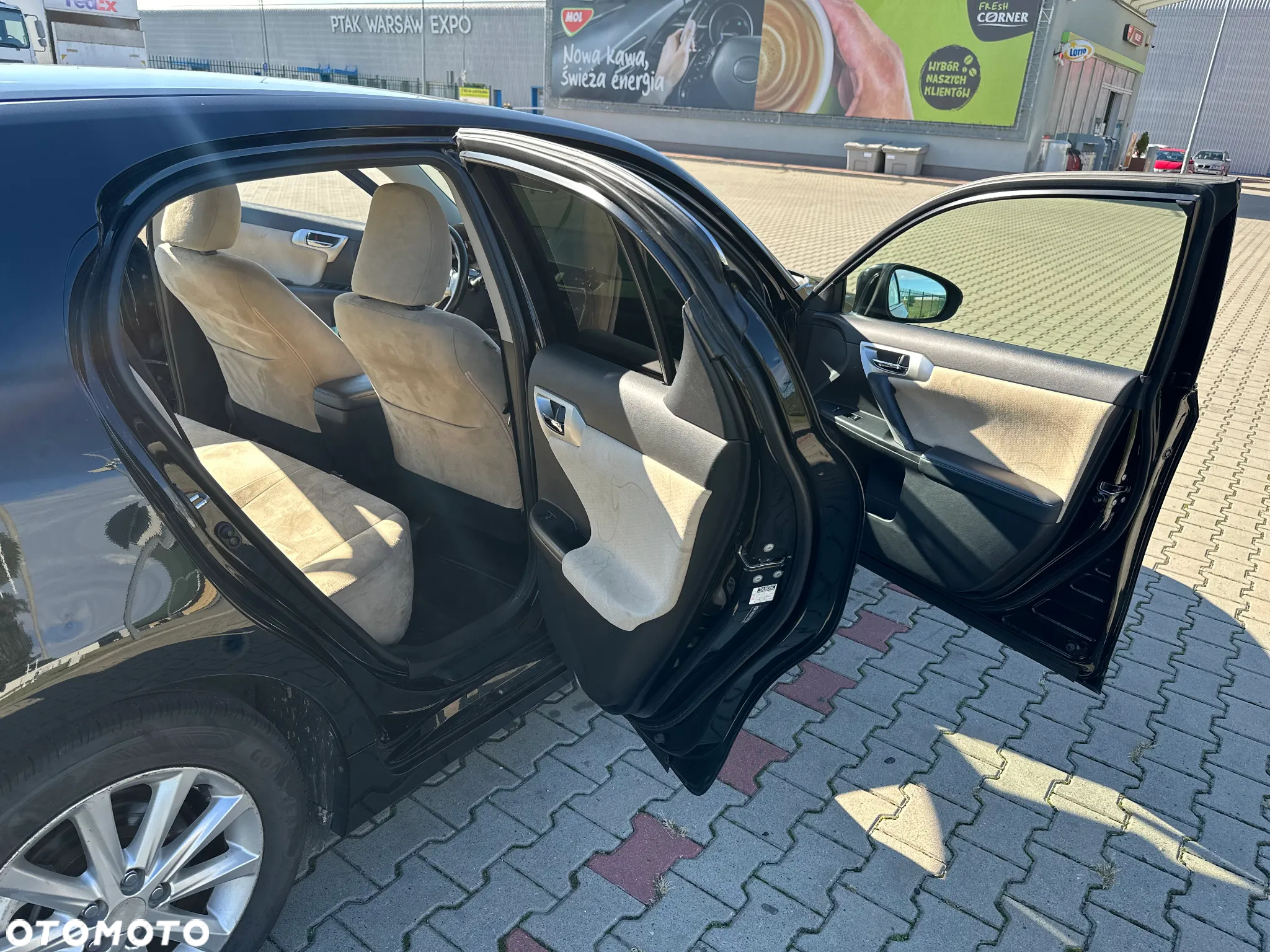 Lexus CT - 25