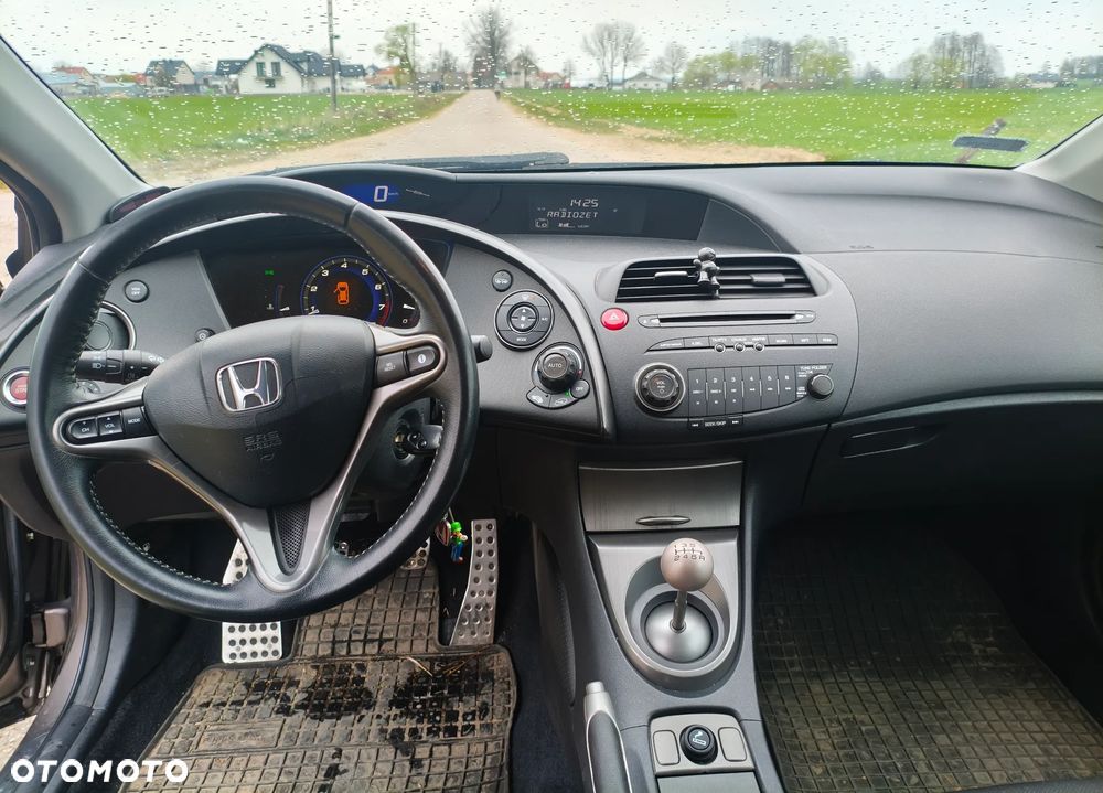 Honda Civic 1.8 TypeS - 10