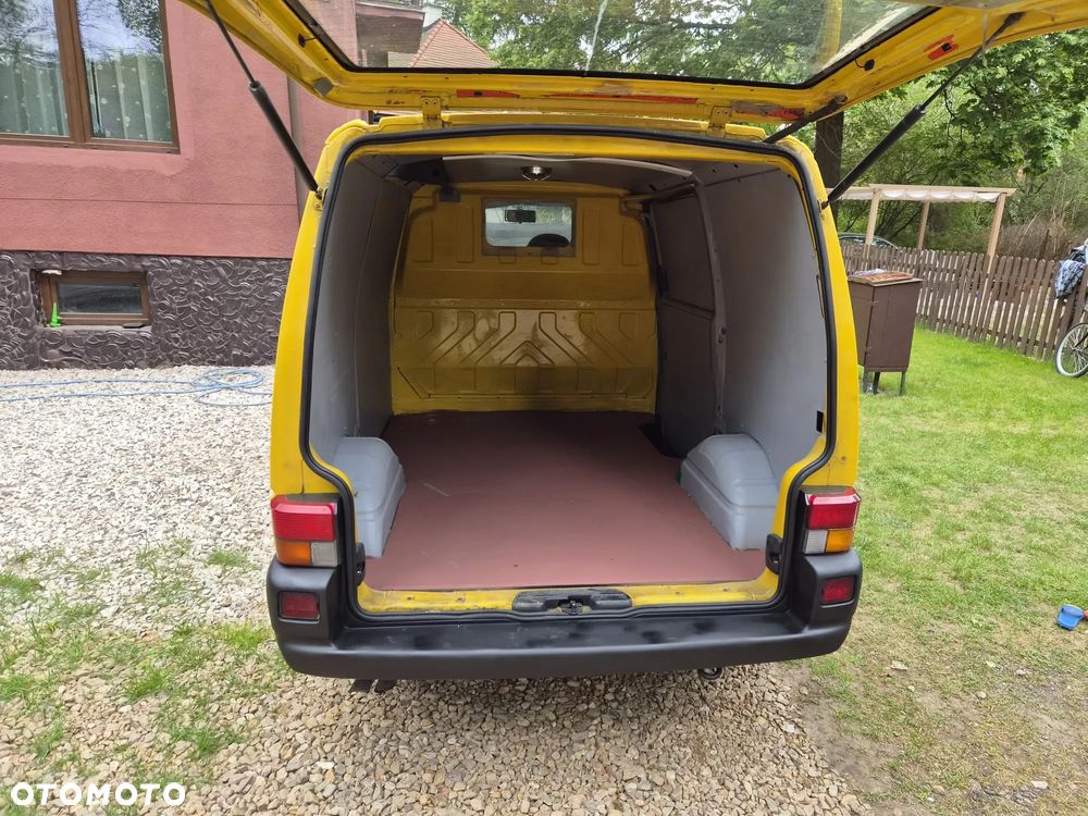 Volkswagen Transporter - 14