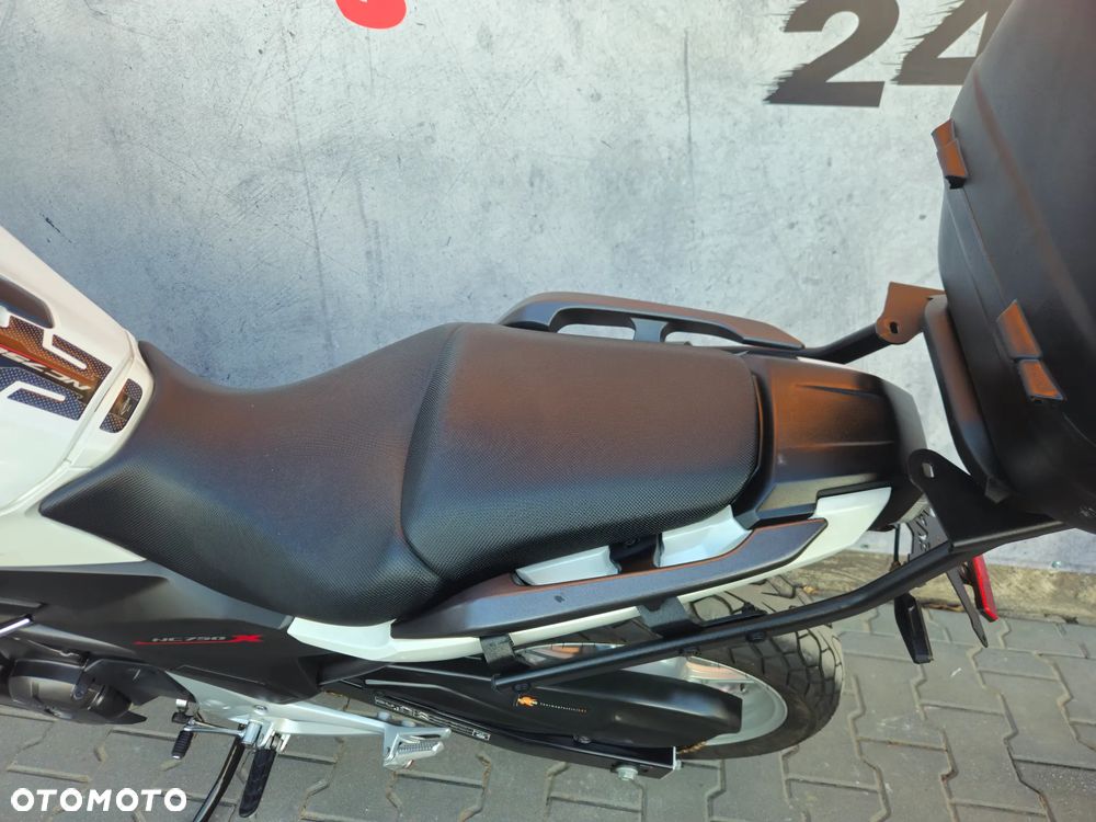 Honda NC - 9