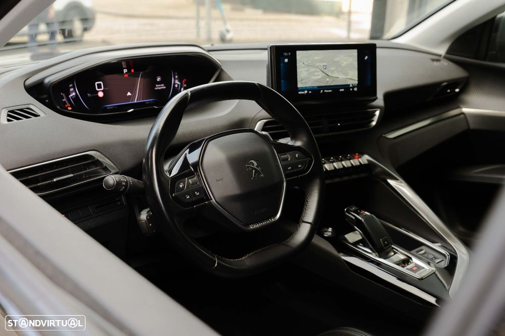 Peugeot 3008 1.2 PureTech Allure EAT8 - 9