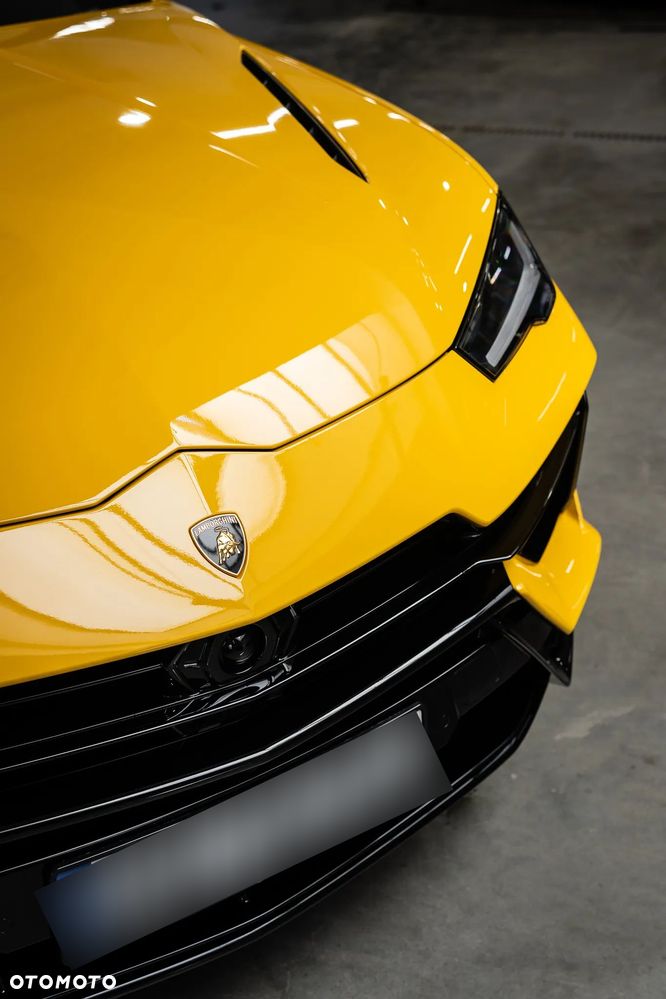 Lamborghini Urus - 20