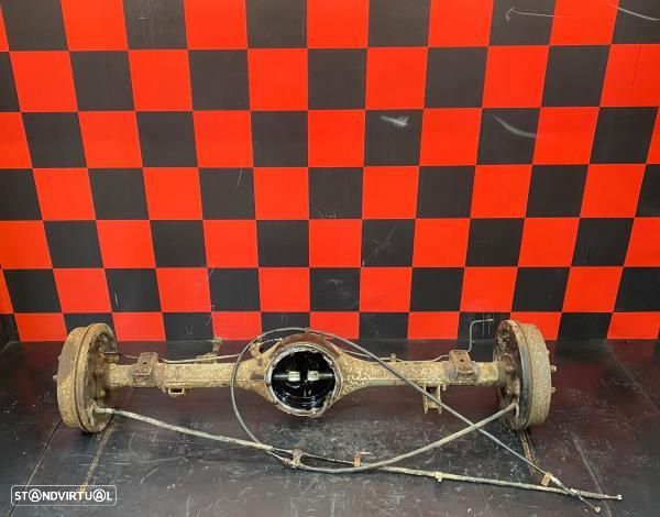 Eixo Traseiro Mazda B-Serie (Un) - 1