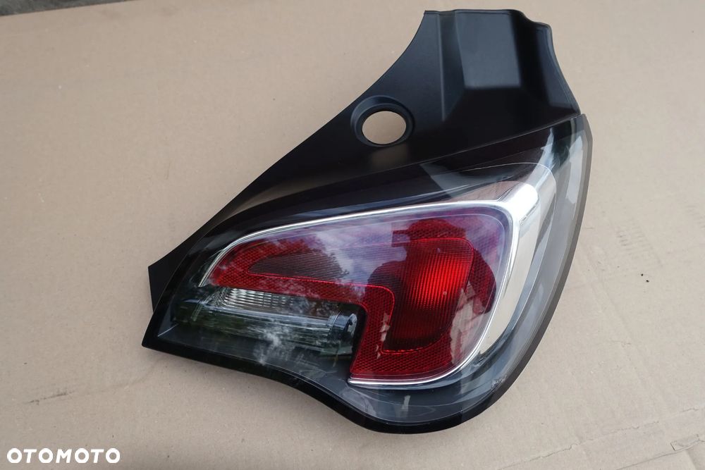 LAMPA LEWY PRAWY TYŁ OPEL ADAM 16r. ZWYKŁE - 5