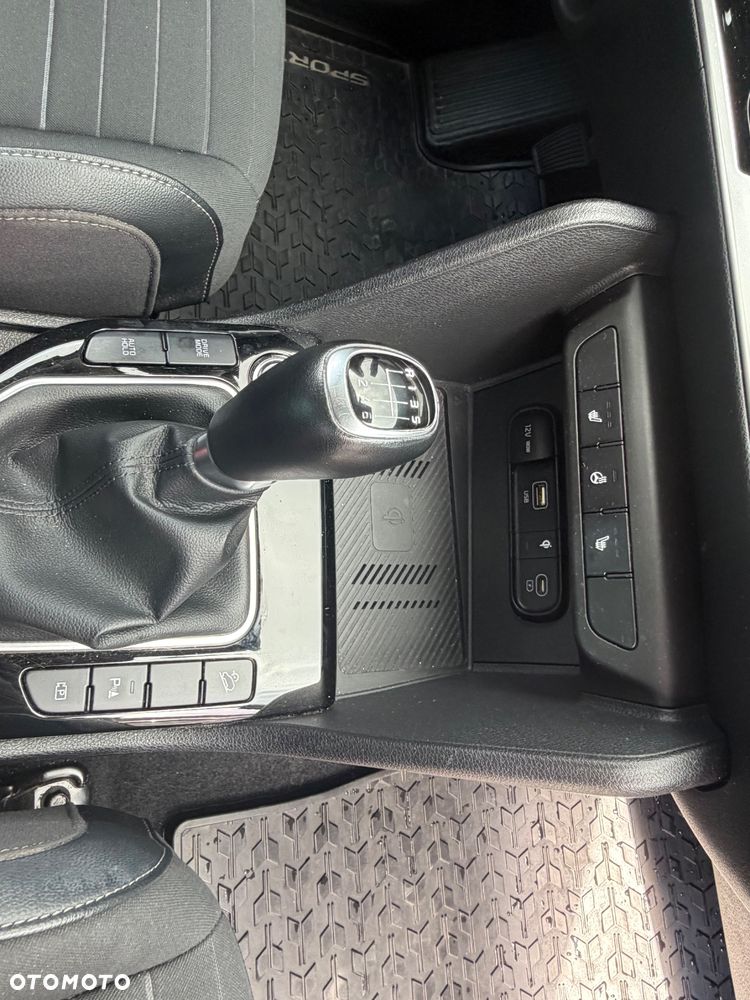 Kia Sportage 1.6 T-GDI Business Line 2WD - 15