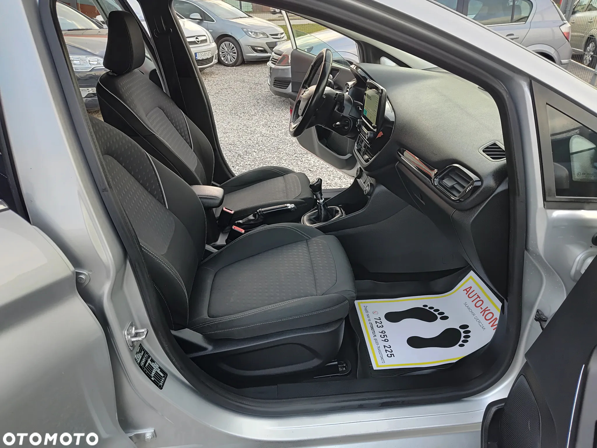 Ford Fiesta 1.0 EcoBoost S&S ST-LINE - 27