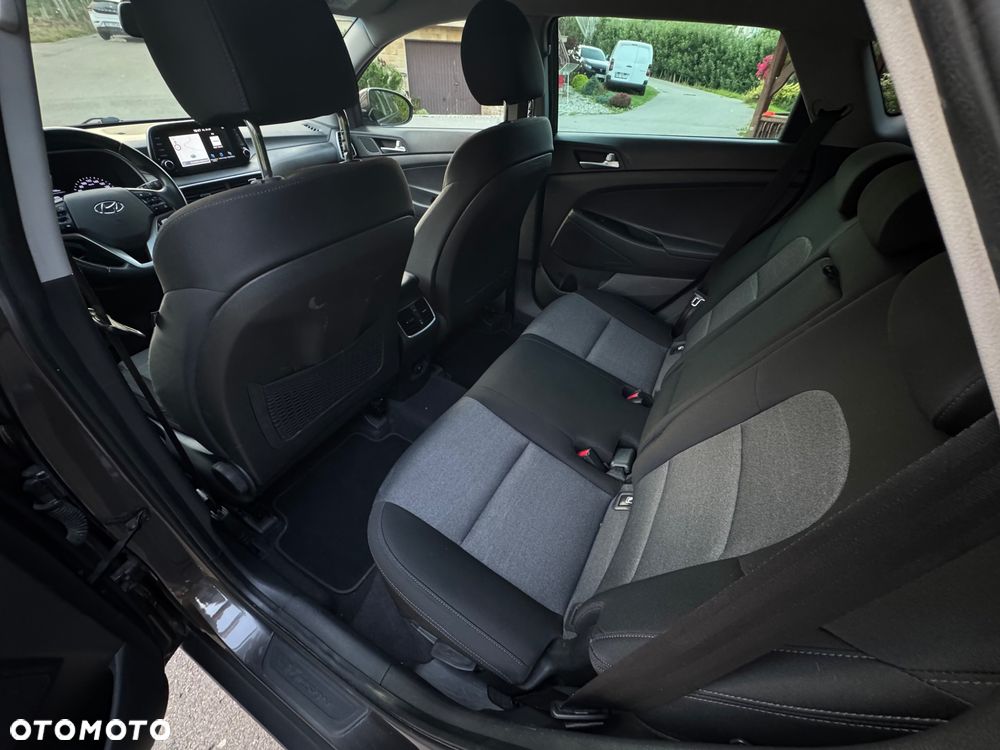 Hyundai Tucson blue 1.6 CRDi 2WD Style - 24