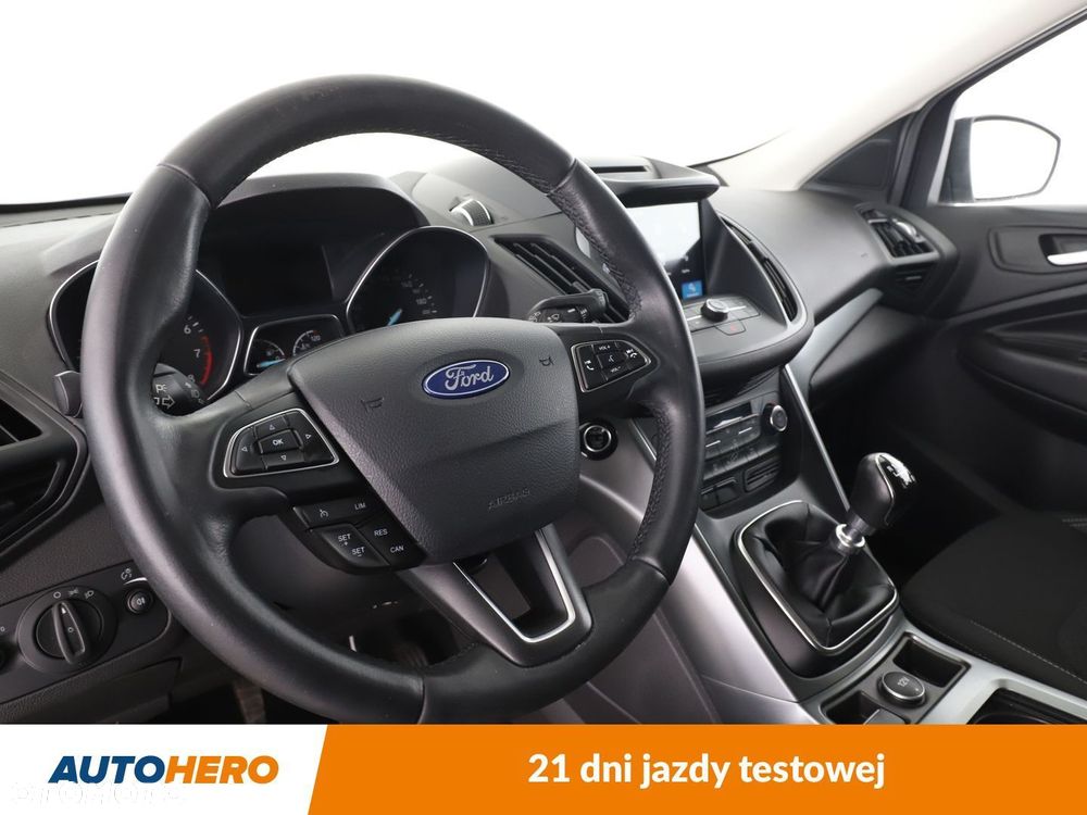 Ford Kuga - 11