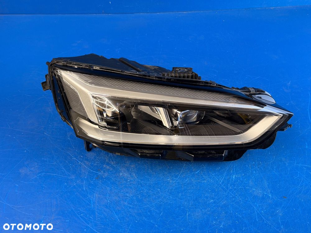 PRAWY FULL LED MATRIX AUDI A5 8W6 EUROPA BDB