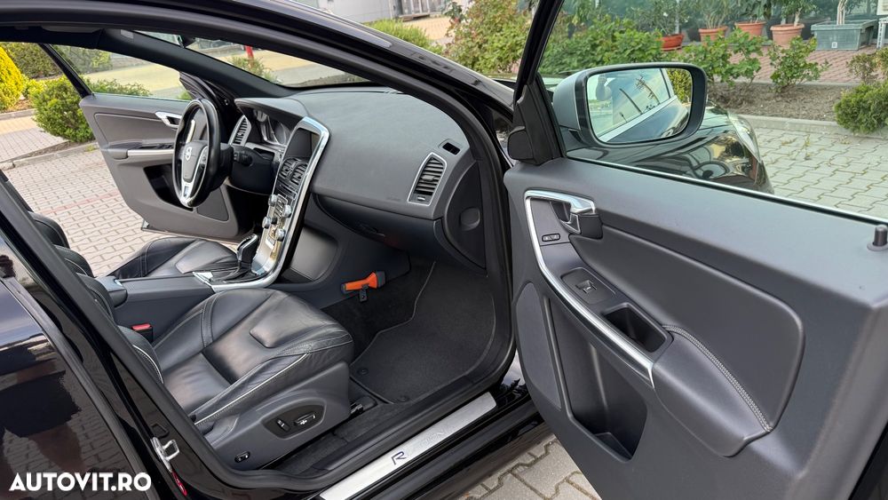 Volvo XC 60 - 24