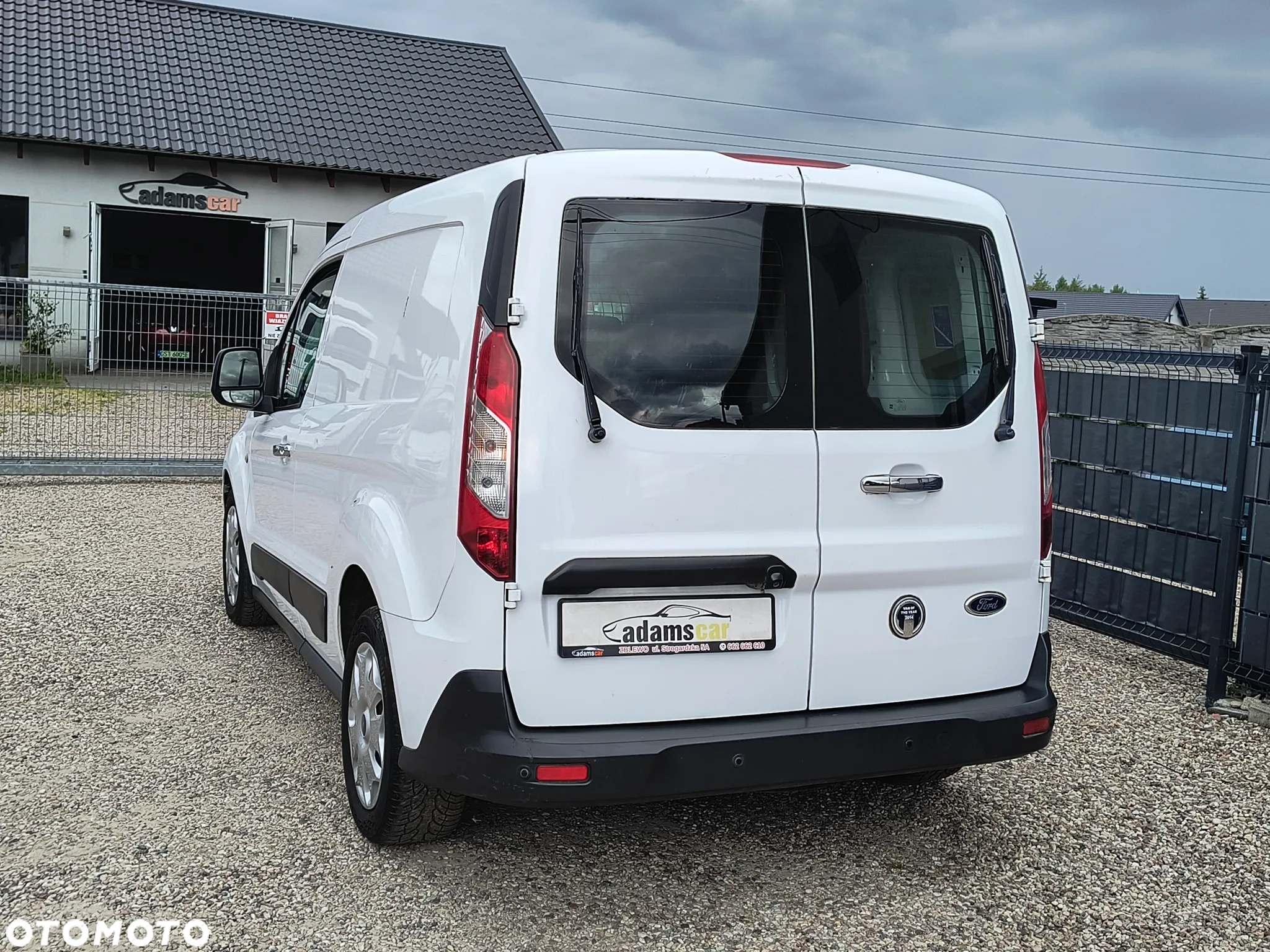Ford connect - 4