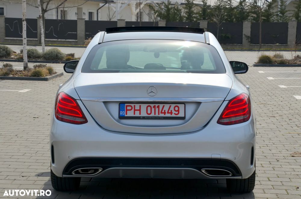 Mercedes-Benz C 180 7G-TRONIC AMG Line - 11