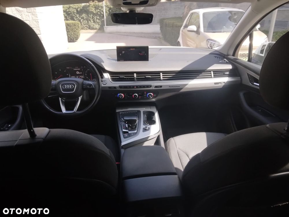 Audi Q7 - 9