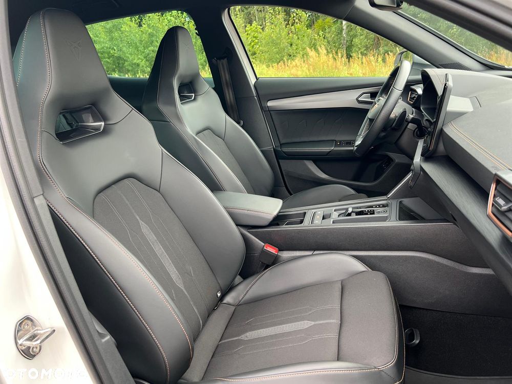 Cupra Formentor 1.4 e-Hybrid DSG Tribe Edition - 14