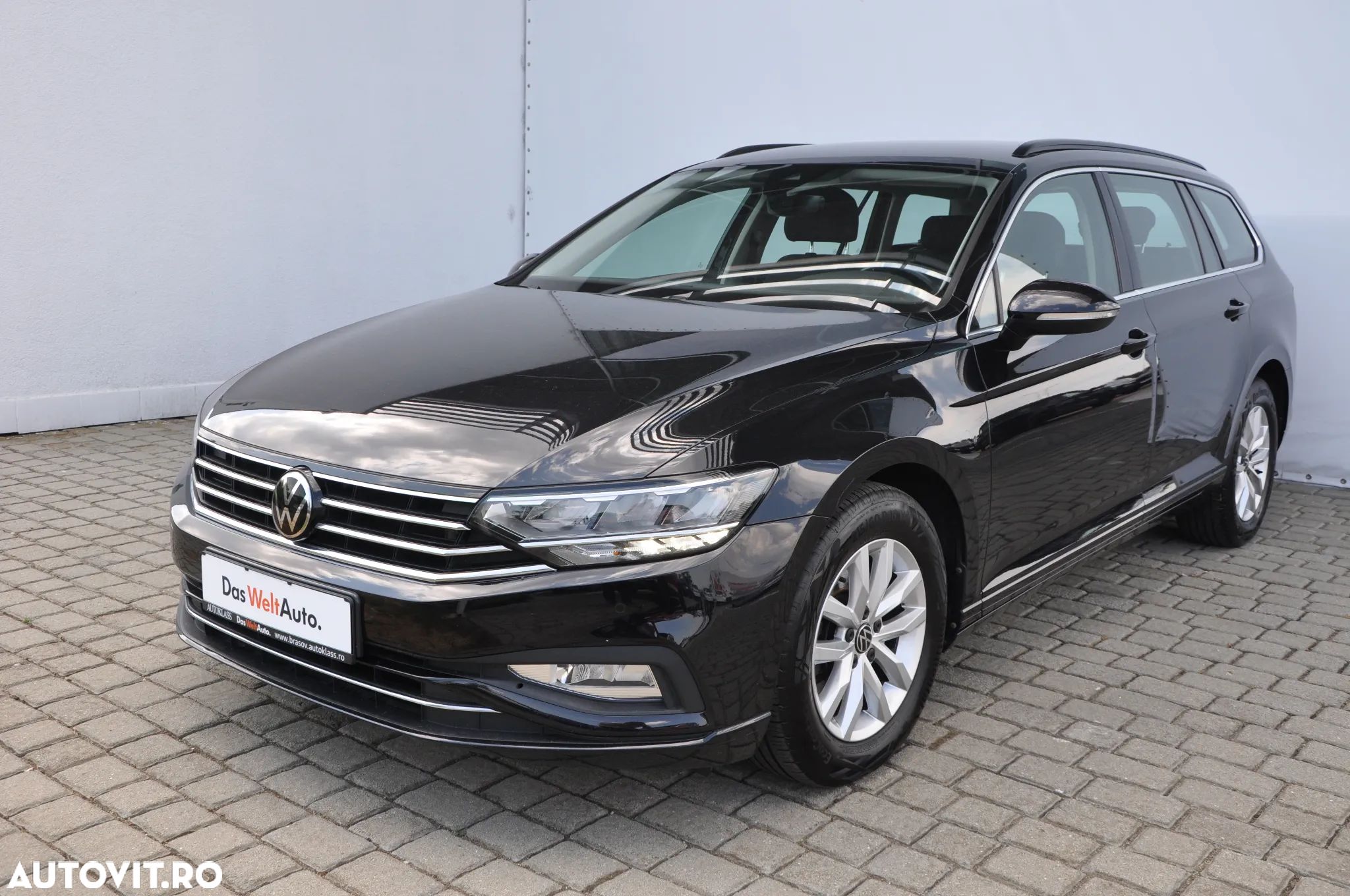 Volkswagen Passat 2.0 TDI DSG Comfortline - 1