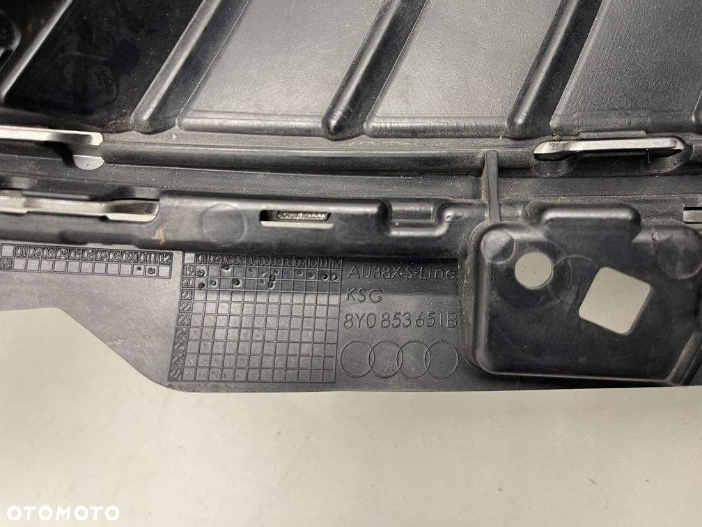 GRILL ATRAPA AUDI A3 8Y0 S-LINE 8Y0853651B - 6