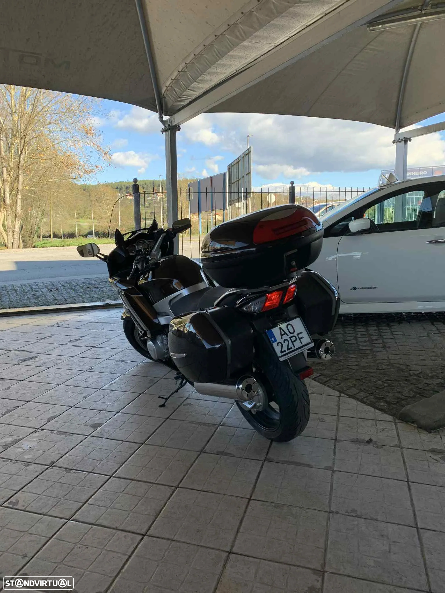 Yamaha FJR - 3