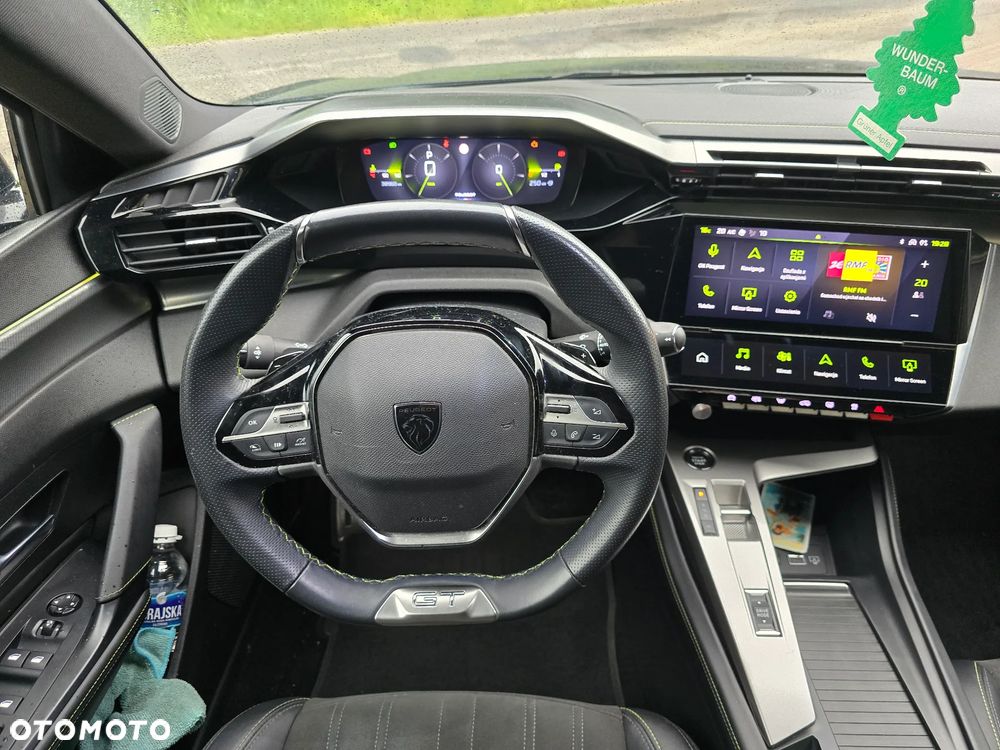 Peugeot 408 1.2 PureTech GT S&S EAT8 - 12