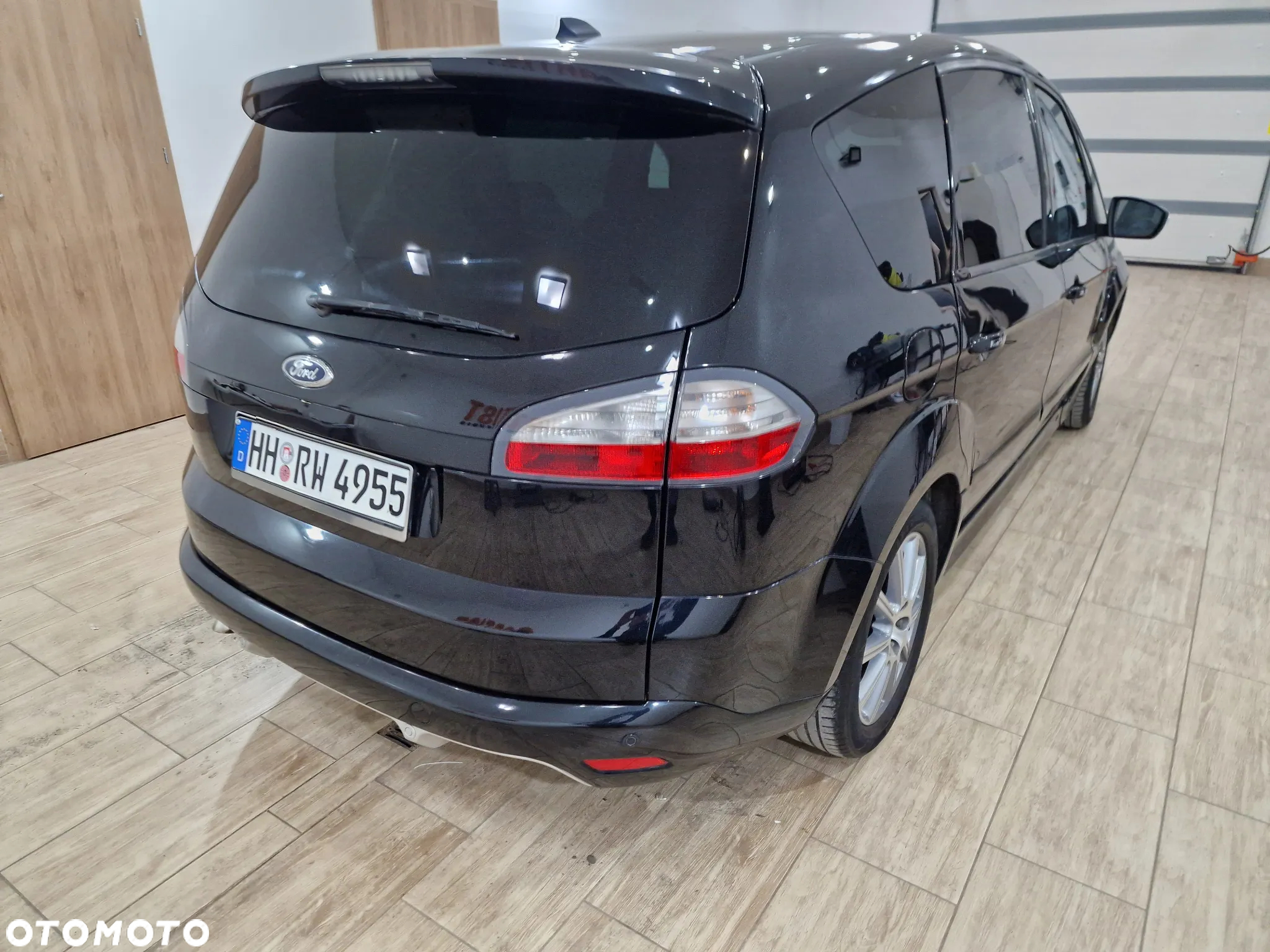 Ford S-Max 2.0 TDCi DPF Titanium - 25