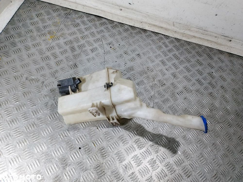 ZBIORNIK SPRYSKIWACZY HYUNDAI I20 I 1.4 16V - 5