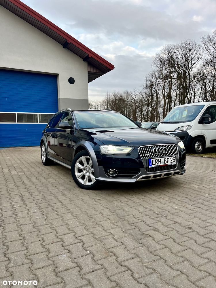 Audi A4 Allroad - 11