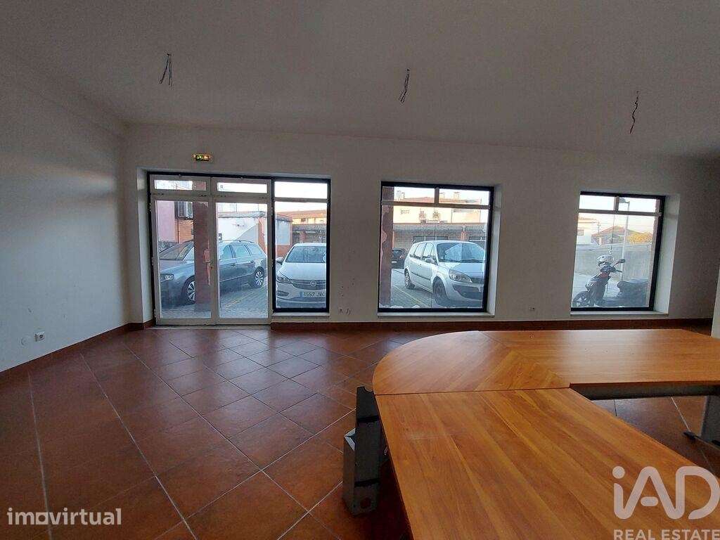 Loja / Estabelecimento Comercial em Arcos e Mogofores de 128,00 m2 - Grande imagem: 3/9