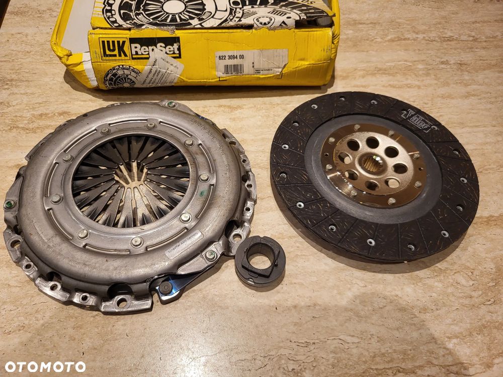 ZESTAW SPRZĘGŁA CITROEN C3 I,  C4 I, C5 II, XSARA PICASSO; PEUGEOT 206, CC, SW, 207, 307,, 407 - 4
