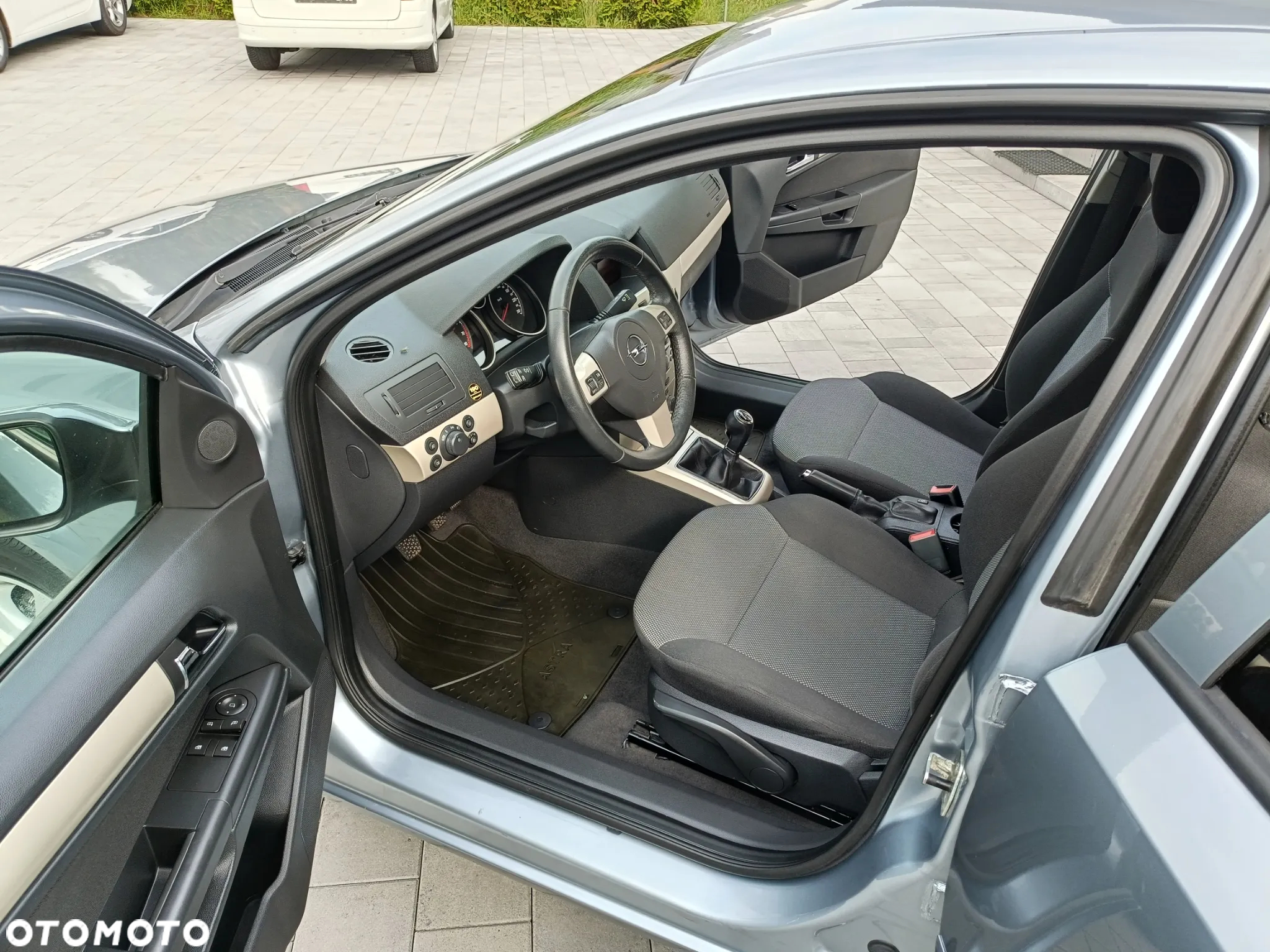 Opel Astra - 17